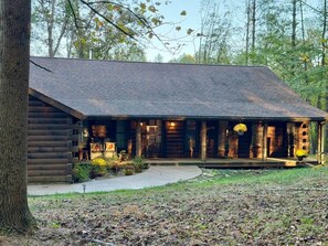 Exterior - Secluded Rustic-Chic Cabin/3BR/2BA/Hocking HIlls (Marion Township)