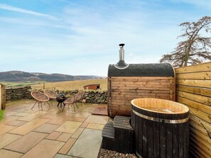 Terrace/patio - Wellness Cottage at Tomnauld Farm (Pitlochry)