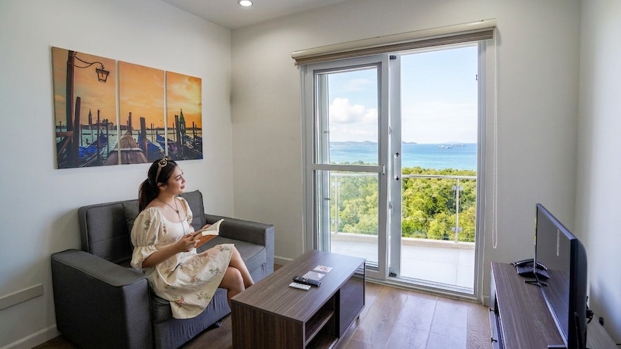 Mangrove Place and Residences