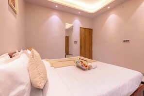 Classic Apartment - Alaya Stays Radhika 2BHK Apartment (Greater Noida)
