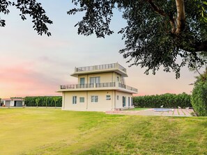 Villa, Gartenblick | Aussenbereich