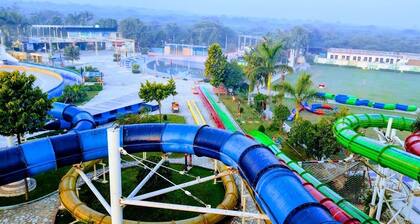 MJ FUNCITY WATER PARK &RESORT