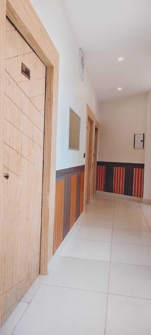 Quarto premium | Ferros/tábuas de passar roupa, Wi-Fi de cortesia