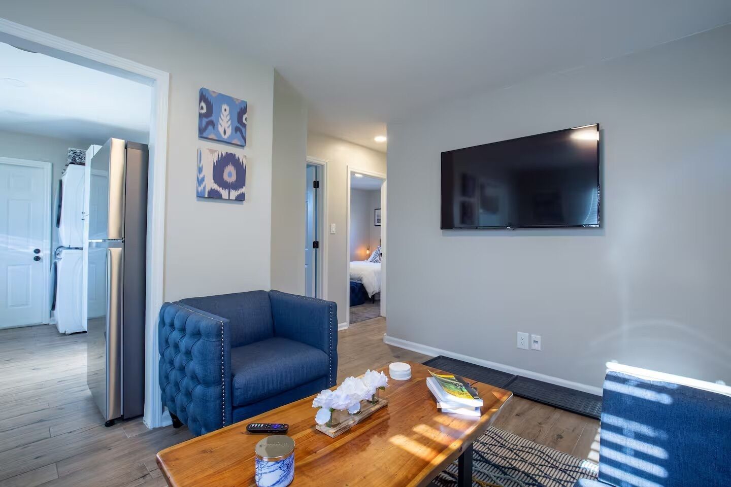 2 habitaciones, tabla de planchar con plancha, wifi y ropa de cama 