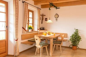 Dining - Vacation apartment Anastasia (Chieming)