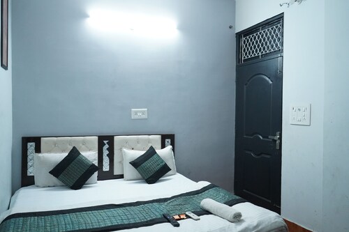 Roomshala Hotel Prince Residency