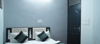 Roomshala Hotel Prince Residency