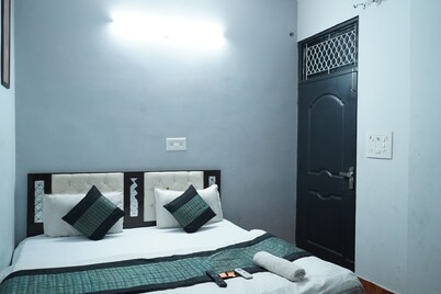 Roomshala Hotel Prince Residency