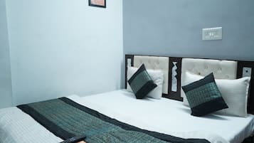 Kamar Double Deluks, balkon | Meja kerja dan Wi-Fi gratis