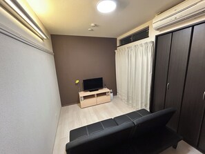 Apartment, Non Smoking, Kitchen | Free WiFi - Guest House Ogusu INN (Fukuoka-shi)