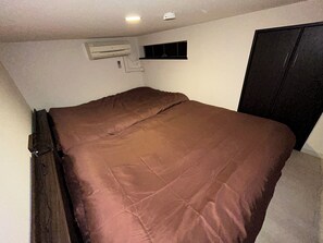 Apartment, Non Smoking, Kitchen | Free WiFi - Guest House Ogusu INN (Fukuoka-shi)