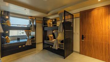 Free WiFi, bed sheets