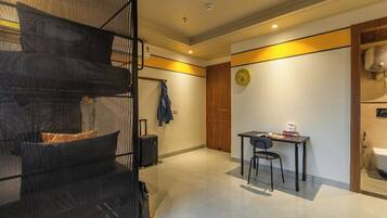 Bed in 4 Bed Female Dormitory | Innenbereich