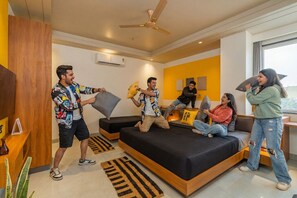 Interior - The Hosteller Delhi, International Airport (New Delhi)