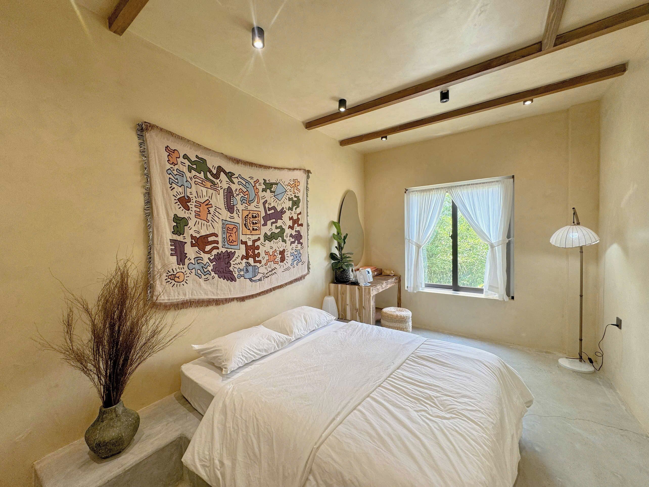 Deluxe Double Room, Patio, Mountain View | Laptop workspace, free WiFi