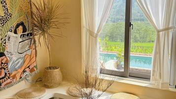 Familien-Vierbettzimmer, Terrasse, Bergblick | Blick von der Unterkunft