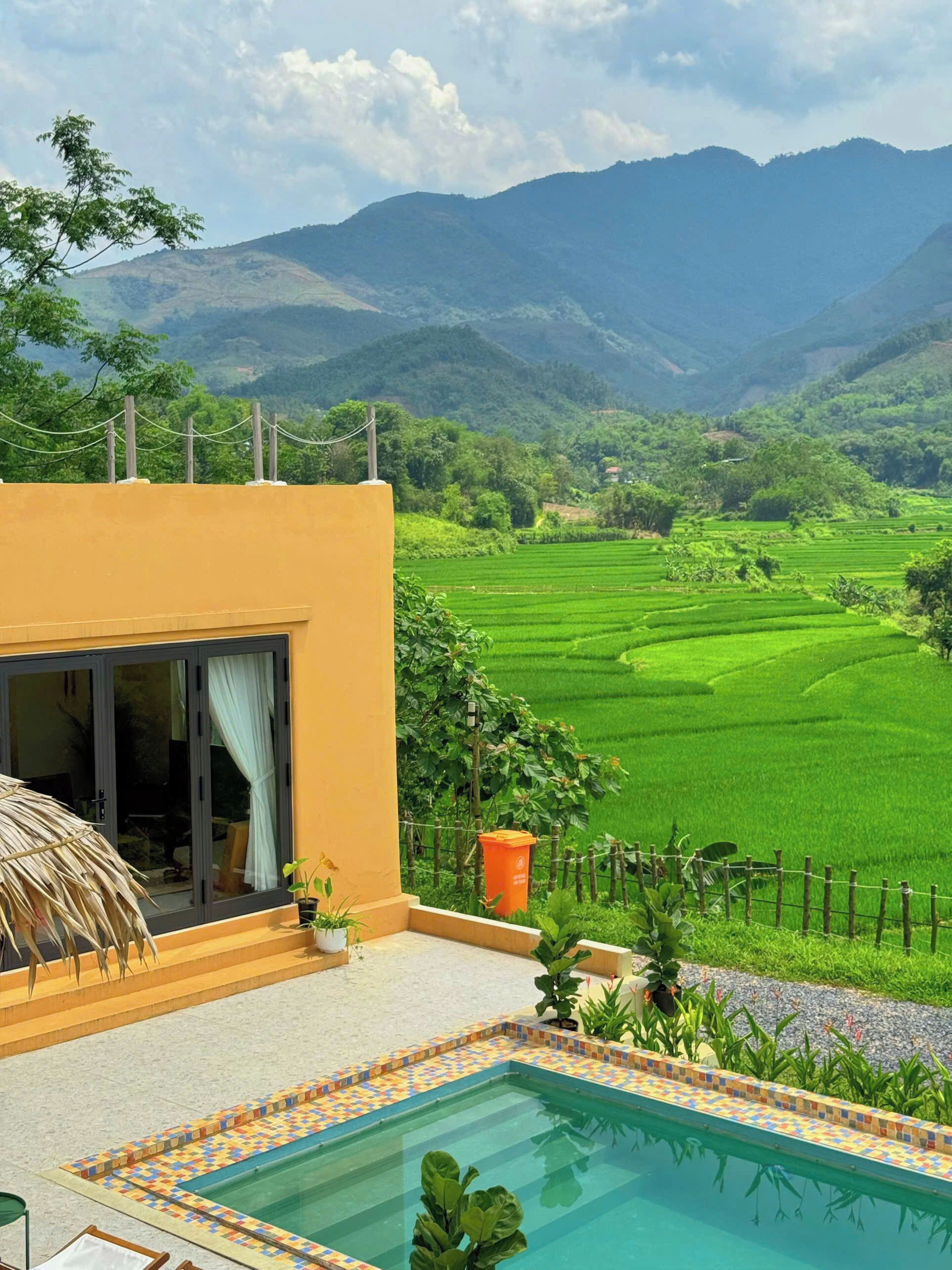 Exclusive Private Villa 3 Bedrooms with Swimming Pool | Lake view