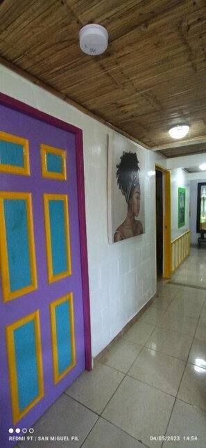 Interior - Charming Guest Room Retreat in Quindio, Colombia (Filandia)