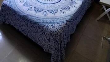 Iron/ironing board, internet