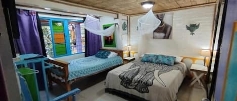 Iron/ironing board, Internet