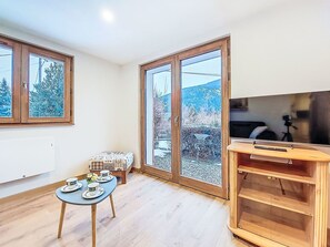 TV - Vent d'Est by Interhome (Saint Gervais)
