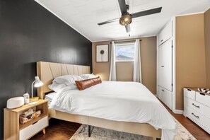 2 Schlafzimmer, Bügeleisen/Bügelbrett, WLAN, Bettwäsche