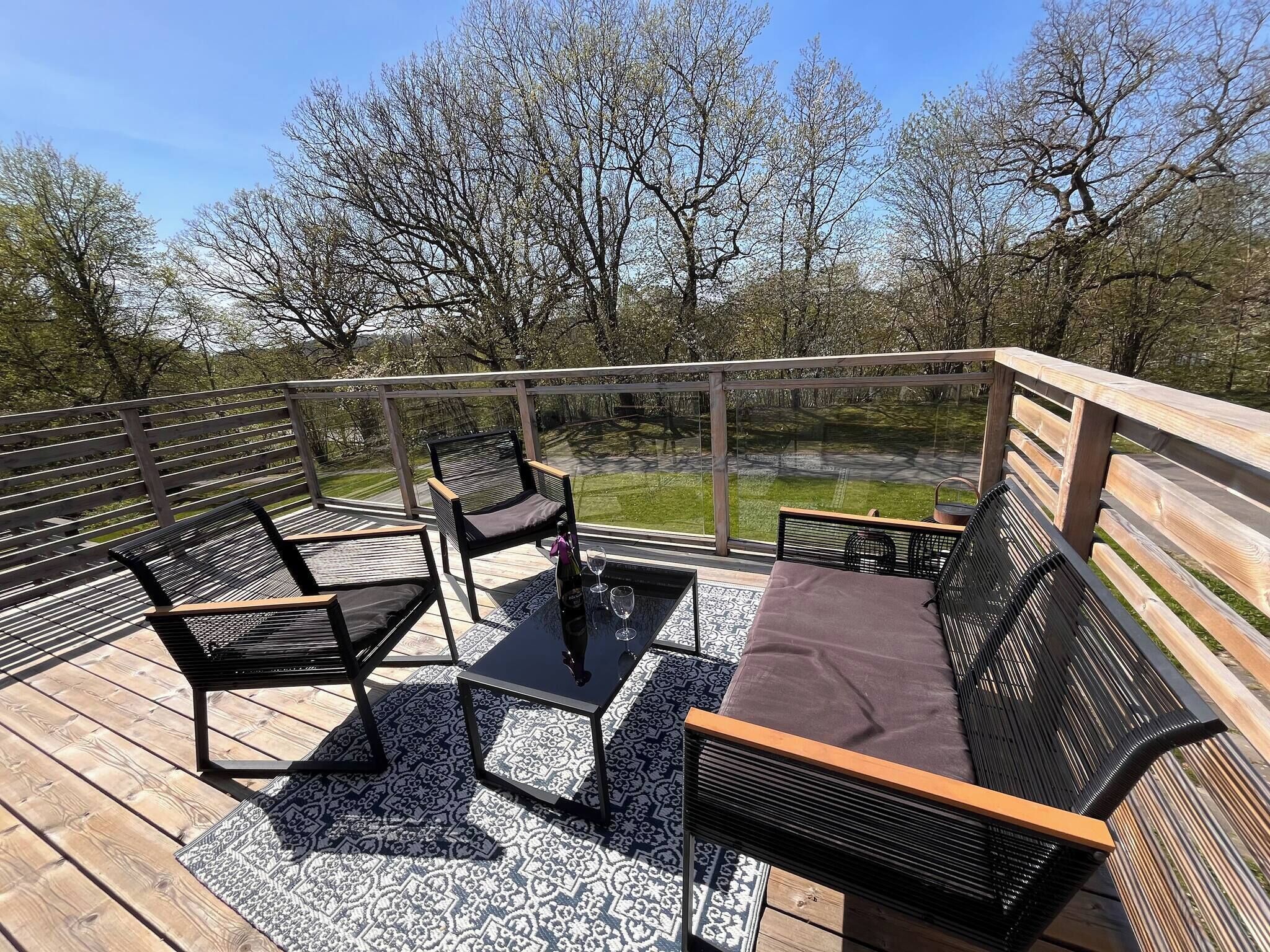 Hus - 3 sovrum - rökare - balkong | Terrass/Patio