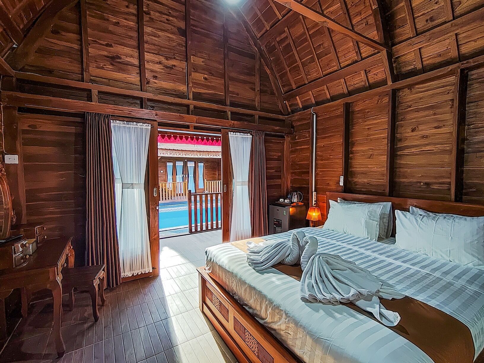 豪華別墅, 陽台