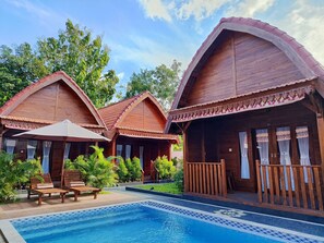 Villa Deluxe, balcon | Piscine