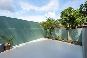 Terrace/patio - Cozy Stay 3BR Villa Near Beach V285 (Koh Samui)