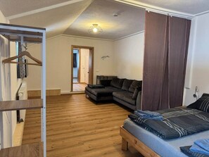 TV - Ski hiking vacation home 92 a Galsterbergblick (Pruggern)