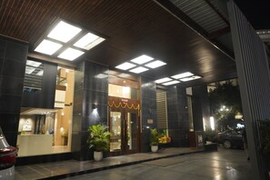 Exterior detail - Hoxton Hotels & Resorts  (Zirakpur)