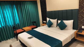 Deluxe Room | Free WiFi, bed sheets
