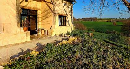Que Pour 2,Cottage La Detente, 1-bedroom with swimming pool and AC Mauroux, Gers