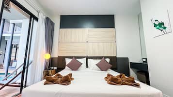 Deluxe Pool Access | ๋ฌด๋ฃ WiFi