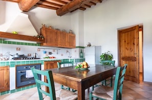 Four, plaque de cuisson, lave-vaisselle