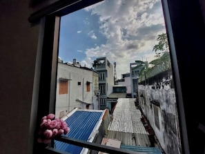 Deluxe Studio | Interior - Lunaria Maison - Local Market Corner (Ho Chi Minh)