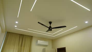 Deluxe Single Room, City View | Miscellaneous