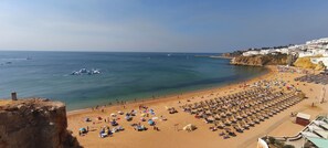 Beach - OLD TOWN, Apt. 80m2 in downtown Albufeira, AIR CONDITIONING/FREE Wi-Fi (Albufeira)