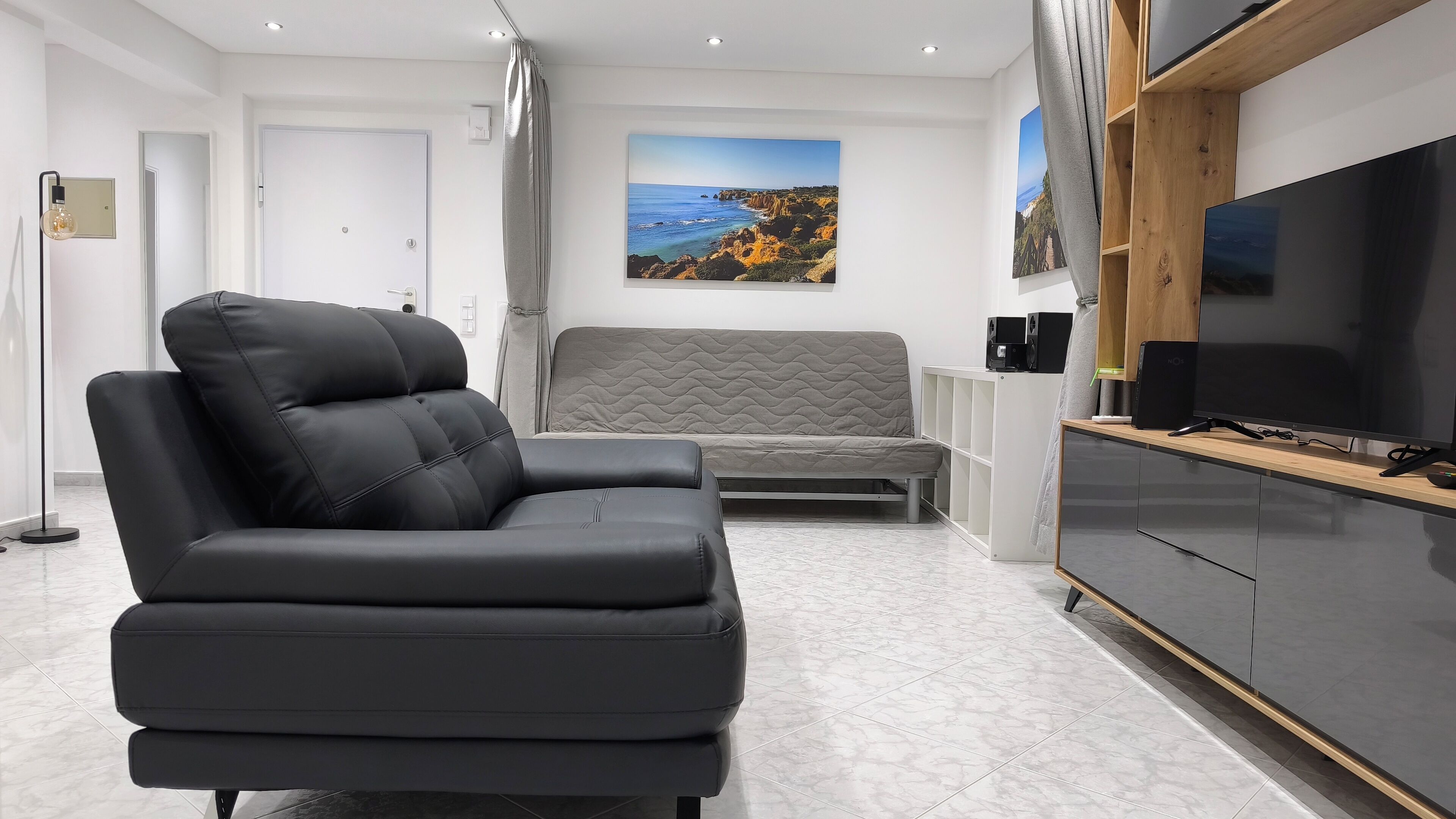Smart TV, stereo