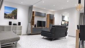 Interior - OLD TOWN, Apt. 80m2 in downtown Albufeira, AIR CONDITIONING/FREE Wi-Fi (Albufeira)