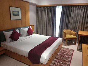 Desk - Hotel Rajputana International Raipur (Raipur)