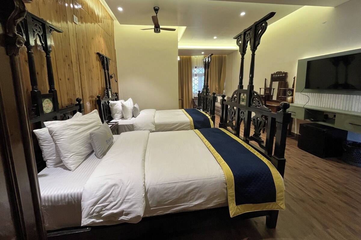 ห้องพรีเมียม | โต๊ะทำงาน