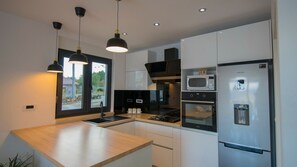 Coffee/tea maker, fridge, microwave, oven - Villa Luxury- Grubine by Villas Guide (Grubine)