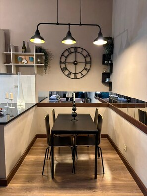 Dining - Contemporary Loft Testaccio (Roma)