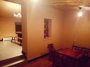 Interior - Xinchen Daoyuan Guesthouse (Danjiangkou)