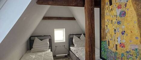 3 soverom, wi-fi (inkludert) og sengetøy