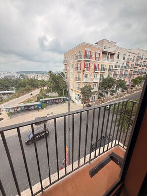 Superior Double Room, City View | Property grounds - Maharaja Lounge & Hotels (Phu Quoc)