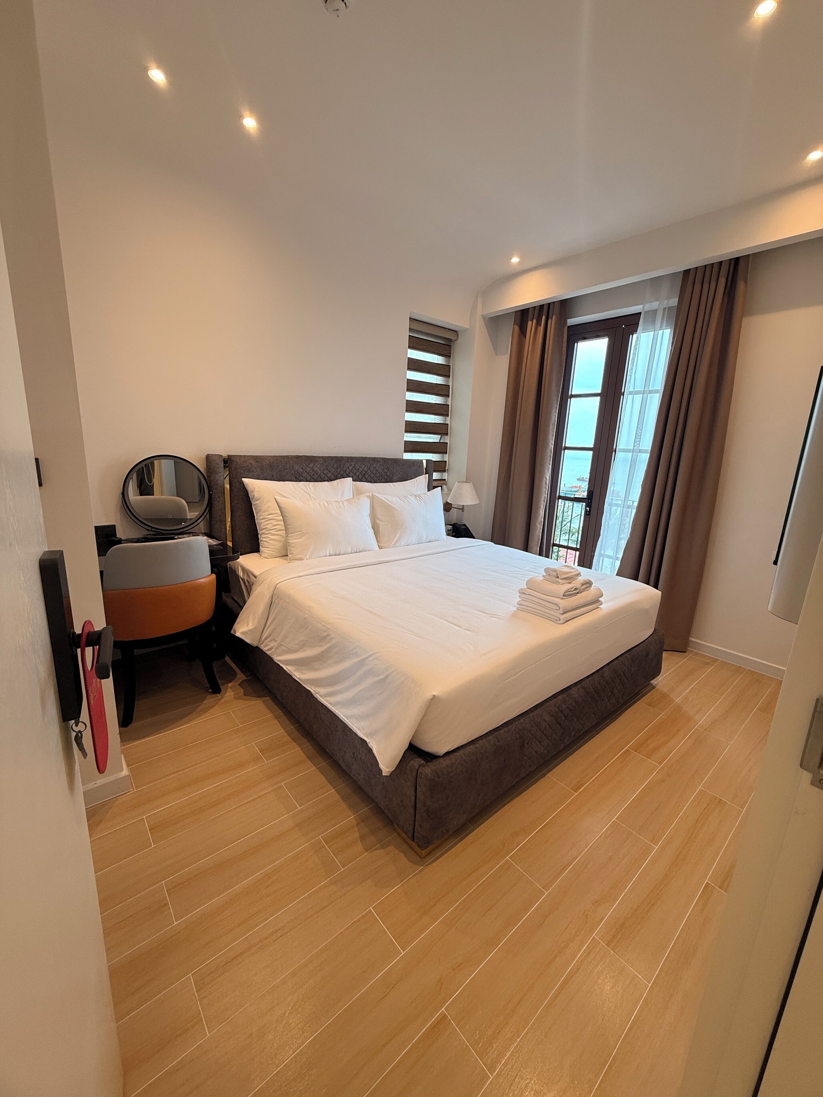 Super Deluxe Sea View