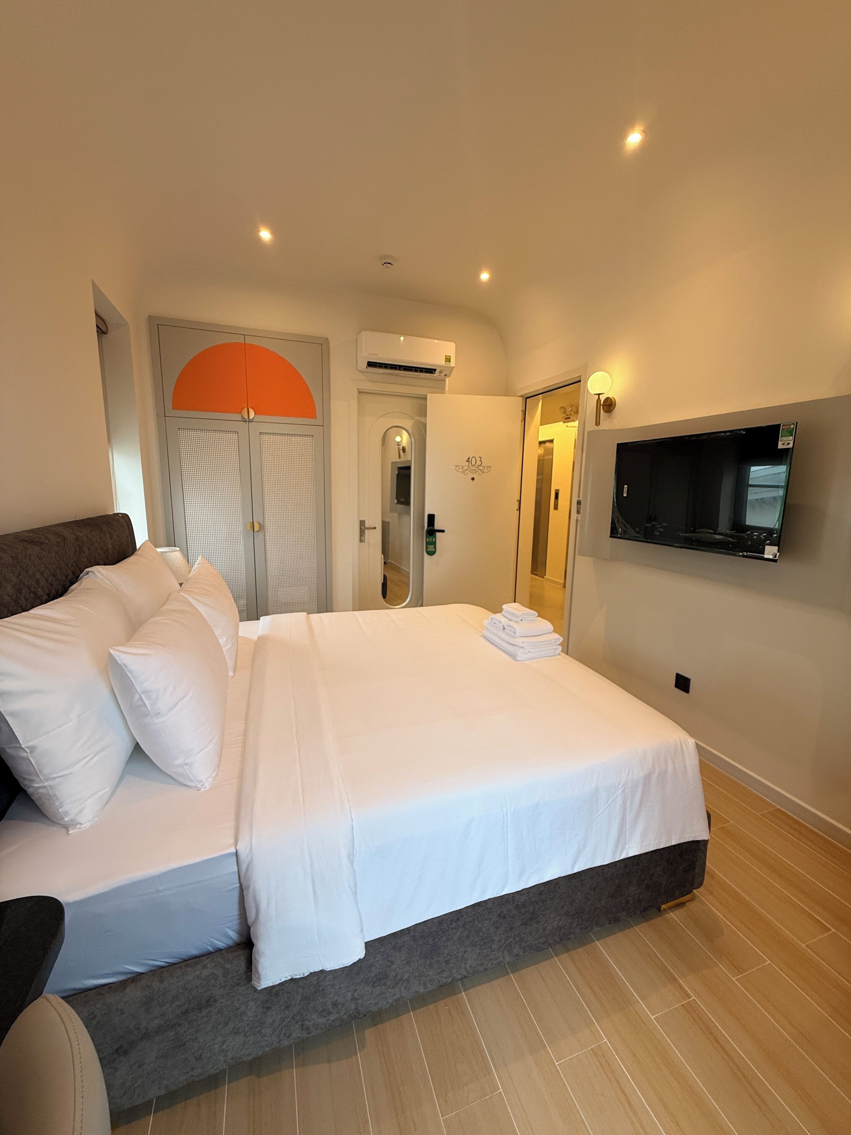 Superior Deluxe City View Room